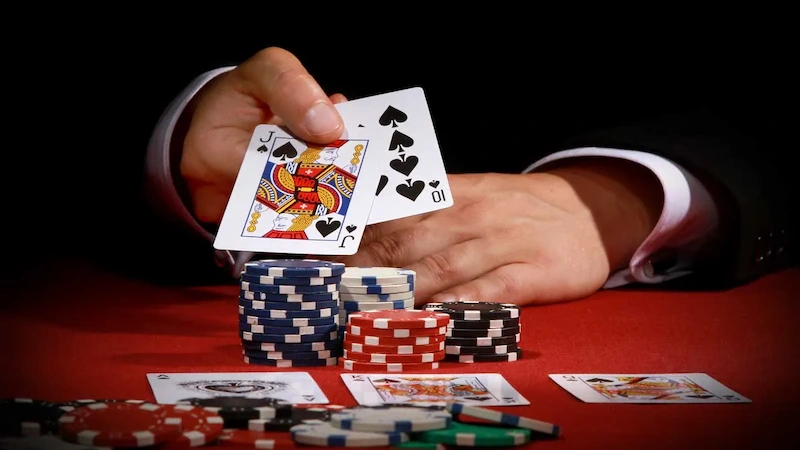 Some tips for playing the unbeatable Blackjack card game from experts