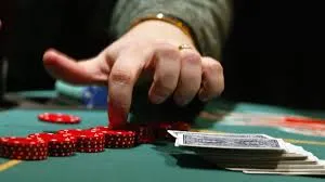 How to have online poker